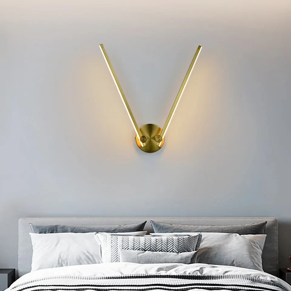 Applique mural rotative à 300° en aluminium en forme de tube noir à LED - Image 11