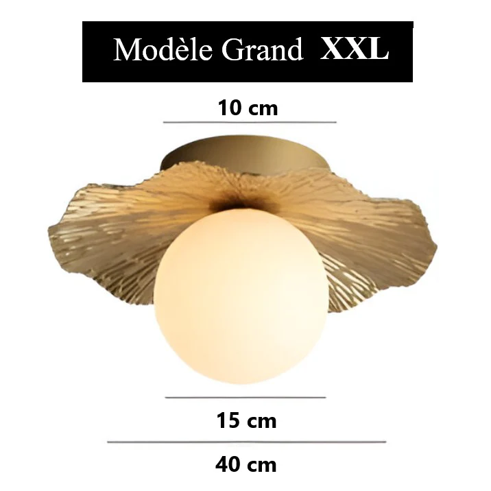 Plafonnier en cuivre martelé et boule de verre dépoli - Image 6